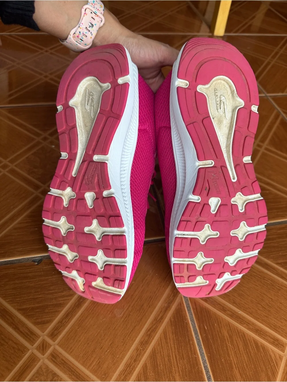 Skechers Women's Hot Pink Mesh Lace-Up Sneakers